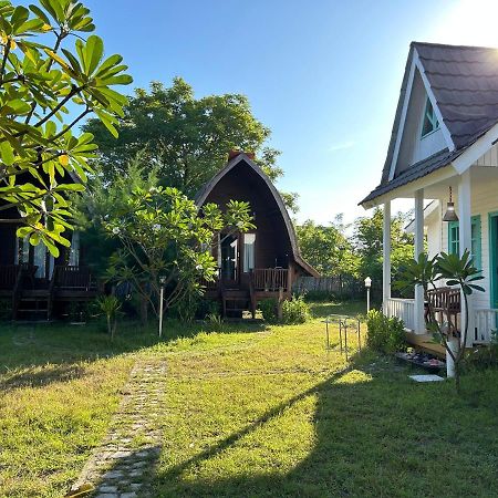 Balakosa Gili Meno Bungalow Exteriör bild