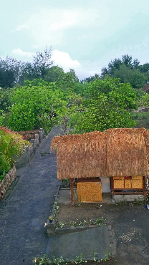 Balakosa Gili Meno Bungalow Exteriör bild